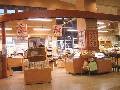 物産館は~もに~